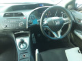 дверь передняя левая Honda Civic 8 поколение 2008, 1.8 л., МКПП, хетчбэк 3 дв., 67050SMRE00ZZ - фото №13