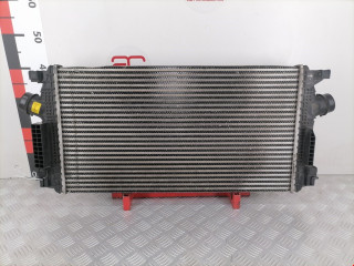 интеркулер Chevrolet 2010, 2.0 л., МКПП, седан, 13267647