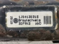 стойка амортизатора Volkswagen Golf 4 поколение 1999, 1.4 л., МКПП, хетчбэк 3 дв., 1J0413031S - фото №6