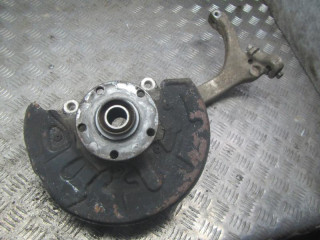 ступица передняя правая Audi A4 B6 2002, 1.8 л., МКПП, универсал