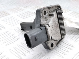 датчик уровня масла Volkswagen Passat B5 2001, 2.5 л., АКПП, универсал, 1J0907660B