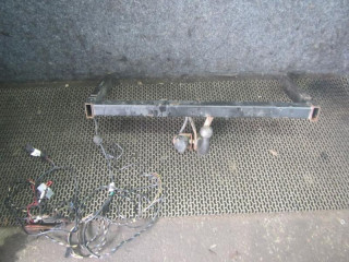 прицепное устройство (фаркоп) Volkswagen Passat B5 [рестайлинг] 2003, 1.9 л., МКПП, универсал