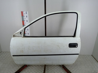 дверь передняя левая Opel Corsa B 2000