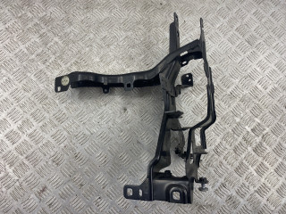 крепление фары правой BMW X7 G07 2018, 3.0 л., B57 D30 C, дизель, arktikgrau brill. metallic (c27), 51647421710