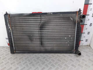 радиатор (основной) Audi A4 B5 1998, 1.6 л., МКПП, седан, 8D0121251Q