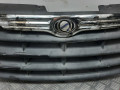 решетка радиатора Chrysler Voyager 4 поколение [рестайлинг] 2007, 2.8 л., АКПП, минивэн, 68031754AA - фото №3