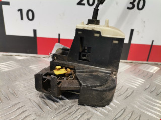 замок двери передней левой Renault Clio 2 поколение [рестайлинг] 2003, 1.5 л., МКПП, хетчбэк 5 дв., 7700434604