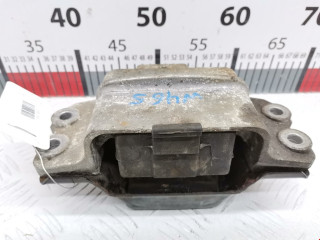 подушка крепления двигателя Volkswagen Passat B6 2009, 2.0 л., МКПП, универсал, 3C0199555