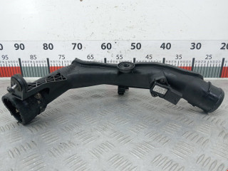 патрубок интеркулера Volkswagen Jetta 5 поколение 2009, 2.0 л., вариатор, седан, 5N0145770A