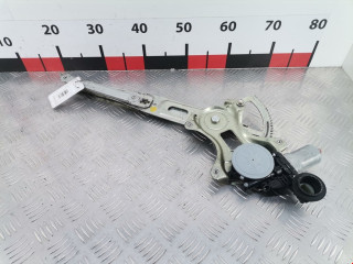 стеклоподъемник электрический передний левый Toyota RAV4 3 поколение (XA30) 2007, 2.2 л., МКПП, внедорожник 5 дв., 6980342040
