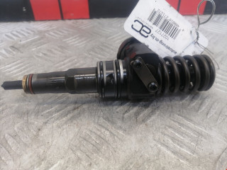форсунка Audi A3 8P 2004, 1.9 л., МКПП, хетчбэк 3 дв., 038130073AG