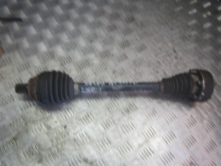 полуось передняя левая (приводной вал, ШРУС) Volkswagen Golf Plus 1 поколение 2008, 1.6 л., МКПП, минивэн, 1K0407271DJ