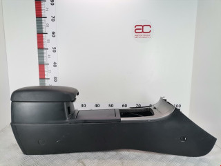 рамка обрамление кулисы Mazda 6 GG 2003, 2.0 л., МКПП, хетчбэк 5 дв., GJ6F46100D