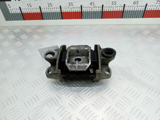 подушка крепления двигателя Ford Mondeo 3 поколение 2002, 3.0 л., МКПП, седан