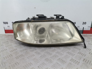 фара правая Audi A6 4B/C5 1998, 2.4 л., АКПП, универсал, 4B0941030K