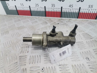 цилиндр тормозной главный Ford Focus 2 поколение 2005, 1.8 л., МКПП, хетчбэк 5 дв.