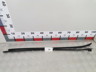 молдинг лобового стекла Ford Mondeo 4 поколение 2009, 1.8 л., МКПП, хетчбэк 5 дв.