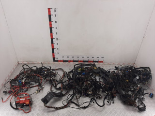 проводка BMW 5 серия F07/F10/F11 2011, 2.0 л., АКПП, универсал, 61112219901