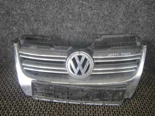 решетка радиатора Volkswagen Jetta 5 поколение 2007, 1.6 л., МКПП, седан, 1K5853651
