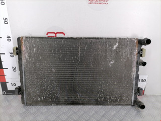 радиатор (основной) Volkswagen Golf 4 поколение 2003, 1.9 л., АКПП, универсал, 1J0121253AD
