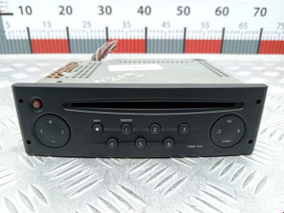 магнитола Renault Clio 2 поколение [2-й рестайлинг] 2004, 1.4 л., АКПП, хетчбэк 3 дв., 8200128228