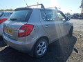 форсунка Skoda Fabia 2 поколение (5J) 2008, 1.4 л., МКПП, хетчбэк 5 дв., 038130073AG - фото №8