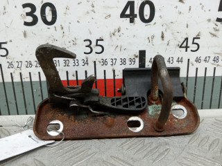 замок капота Volkswagen Tiguan 1 поколение 2008, 2.0 л., МКПП, внедорожник 5 дв., 1K0823480