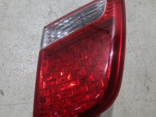 фонарь крышки багажника правый Kia Sorento 2 поколение 2010, 2.2 л., D4HB, дизель, 6МКПП, черный, внедорожник 5 дв., 924062P020