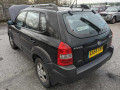 ступица задняя правая Hyundai Tucson 1 поколение 2005, 2.0 л., МКПП, внедорожник 5 дв., 527102E500 - фото №15