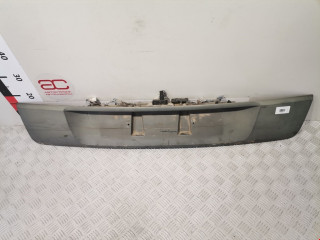ручка крышки багажника Renault Scenic 2 поколение 2006, 1.5 л., МКПП, минивэн, 8200076256