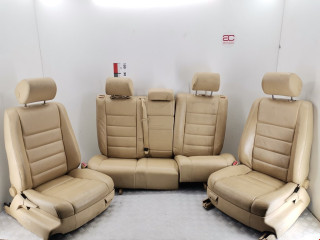 салон (комплект сидений) Volkswagen Touareg 1 поколение 2006, 2.5 л., АКПП, внедорожник 5 дв., PUSTO