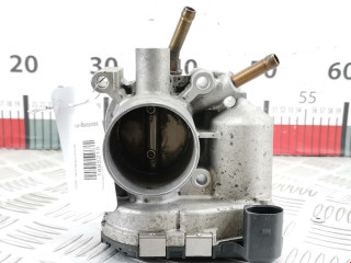 заслонка дроссельная Volkswagen Lupo 6X 2002, 1.0 л., МКПП, хетчбэк 3 дв., 030133062C