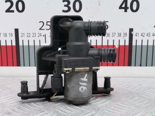 кран отопителя (печки) BMW 5 серия E39 2000, 2.0 л., МКПП, универсал, 64118379921