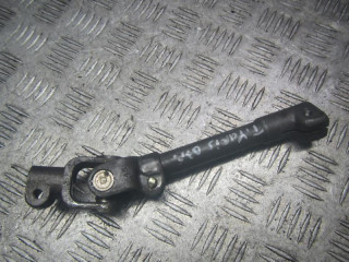 рулевой карданчик Toyota Yaris P1 2003