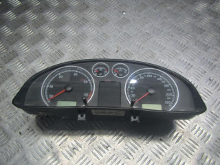 щиток приборов (приборная панель) Volkswagen Passat B5 2001, 1.9 л., МКПП, универсал, 3B0920805A