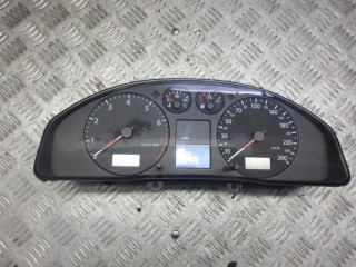 щиток приборов (приборная панель) Audi A4 B5 1999, 1.8 л., АКПП, седан, 8D0920900B