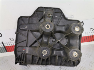 крепление аккумулятора Audi A4 B6 2001, 2.0 л., МКПП, седан, 1J0804373E