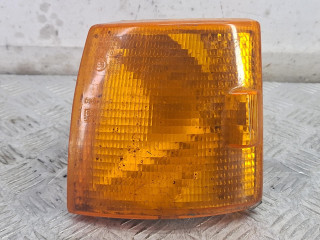 поворотник левый Volkswagen Transporter T4 1997