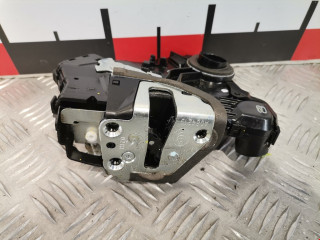 замок двери передней правой Toyota Camry XV50 2014, 2.5 л., АКПП, седан, 690300C060