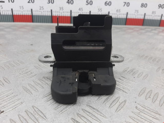 замок багажника Volkswagen Passat B6 2008, 2.0 л., МКПП, универсал, 1K6827505