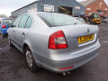 форсунка Skoda Octavia 2 поколение (A5) [рестайлинг] 2009, 1.9 л., МКПП, хетчбэк 5 дв., 038130073AG - фото №8