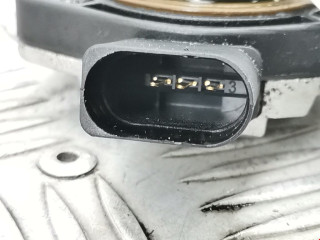 датчик уровня масла Volkswagen Passat B5 2000, 1.9 л., МКПП, универсал, 1J0907660B