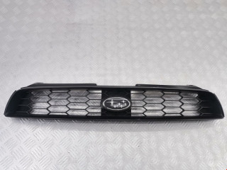 решетка радиатора Subaru Impreza 2 поколение (GD/GG) 2000, 2.0 л., МКПП, универсал, 91121FE000