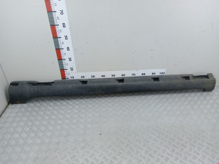накладка на порог внутренняя Volkswagen Passat B6 2008, 2.0 л., МКПП, универсал, 3C0853897