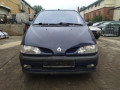 дверь передняя правая Renault Scenic 1 поколение 1998, 1.6 л., МКПП, минивэн, 7751474577 - фото №9