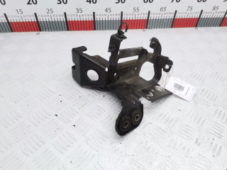 кронштейн генератора Opel Astra J 2010, 1.6 л., МКПП, хетчбэк 5 дв., 13284387
