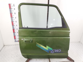 дверь передняя правая Kia Retona 1 поколение 2000, 2.0 л., МКПП, внедорожник 3 дв., AW35458010C