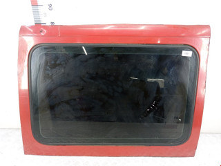 стекло кузовное боковое правое Renault Master 2 поколение 2002, 2.2 л., МКПП, микроавтобус