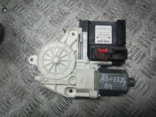 моторчик стеклоподъемника передний правый Audi A3 8P 2005, 1.6 л., МКПП, хетчбэк 5 дв., 8P0959802A