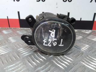 фара противотуманная правая Mercedes-Benz 2003, 2.0 л., МКПП, хетчбэк 3 дв., A2518200856